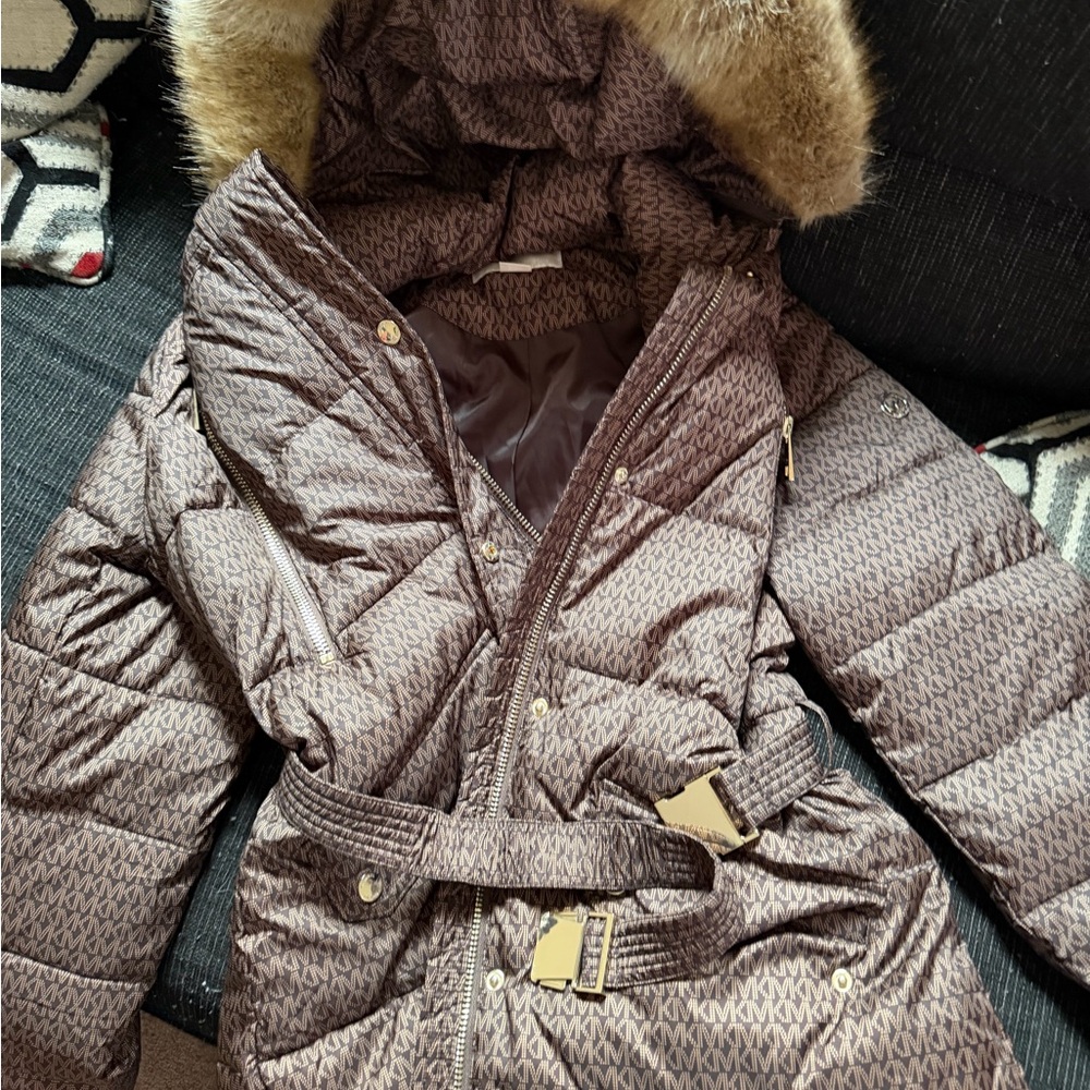 Brown Quilted Puffer Coat with Fur Hood Micheal Kors size large with belt
